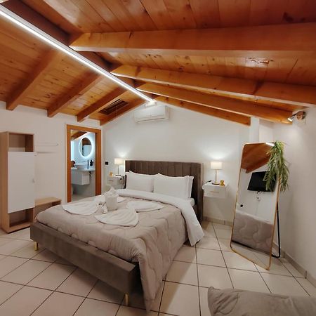 Vitti'S Home Verona 4 - Apartment Extérieur photo