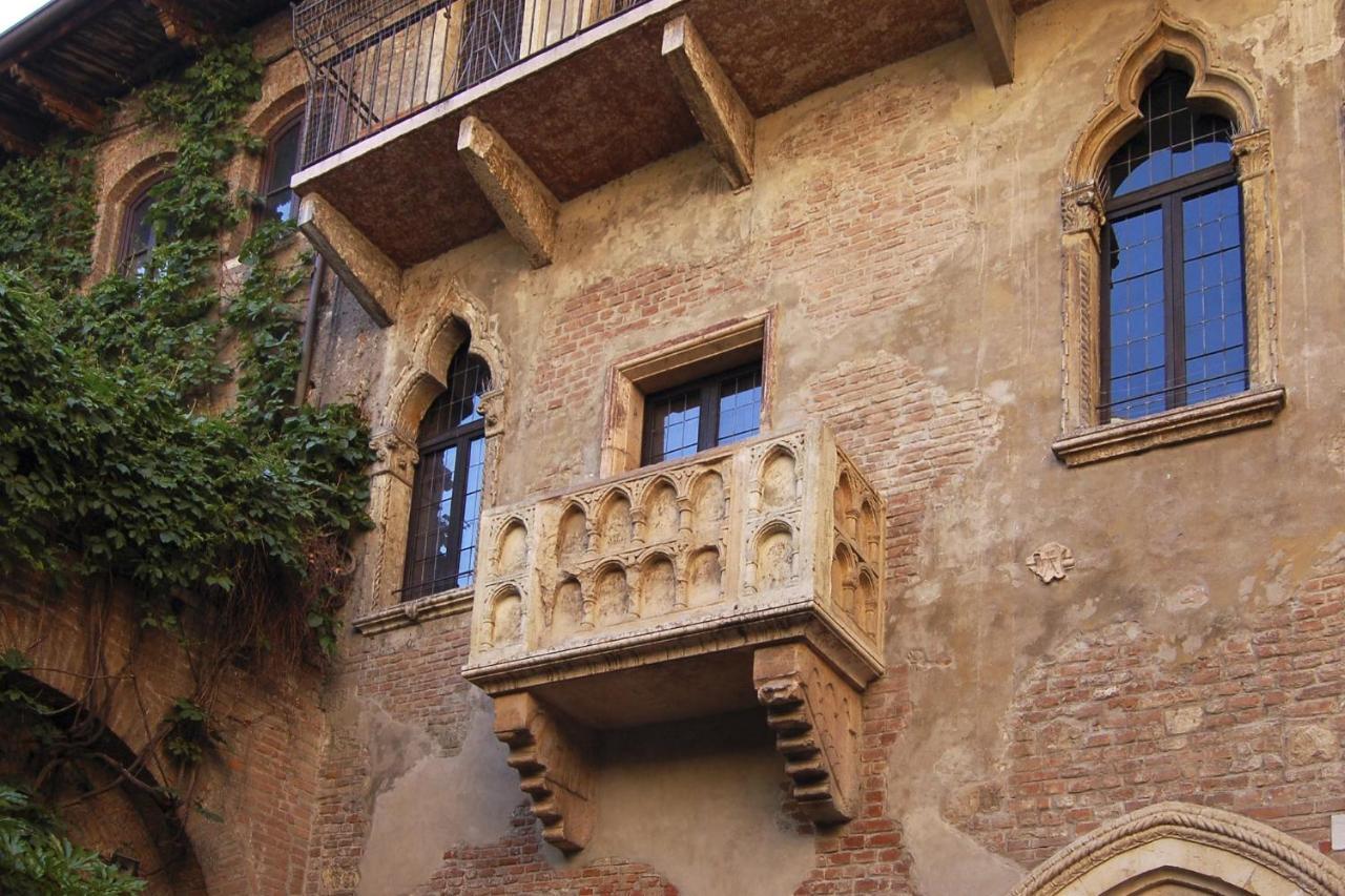 Vitti'S Home Verona 4 - Apartment Extérieur photo